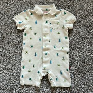 Magnetic Me collared shortie romper, 6-9mo, like new!